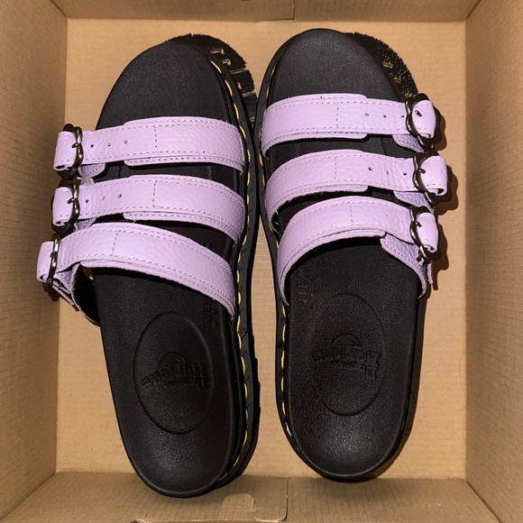 Dr. Martens Blaire Lilac Slides Sandals Leather Women’s size 8 NWT - Picture 2 of 2